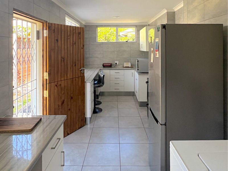 House Rental Monthly In Port Elizabeth - Photo 3