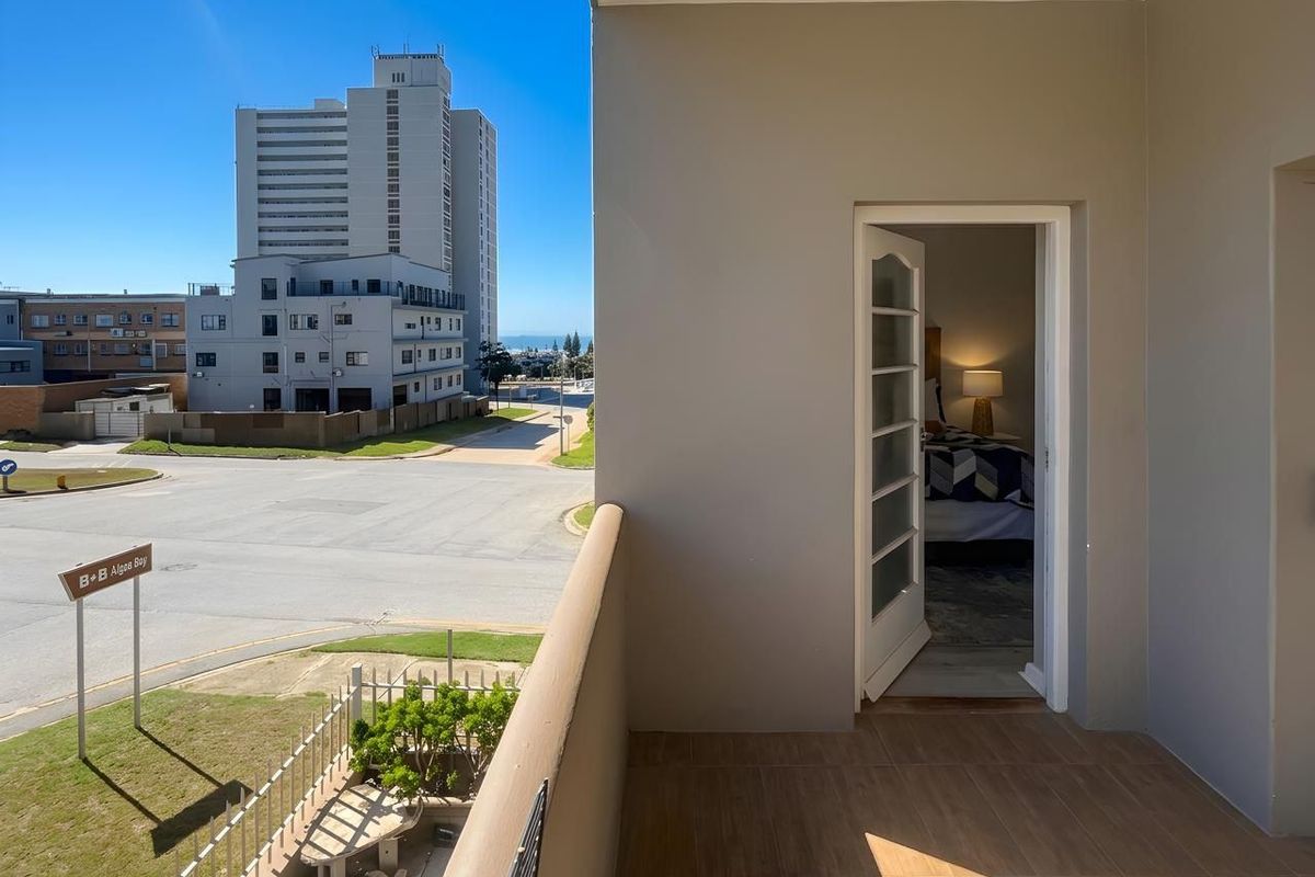 Apartment For Sale In Port Elizabeth - Photo 3