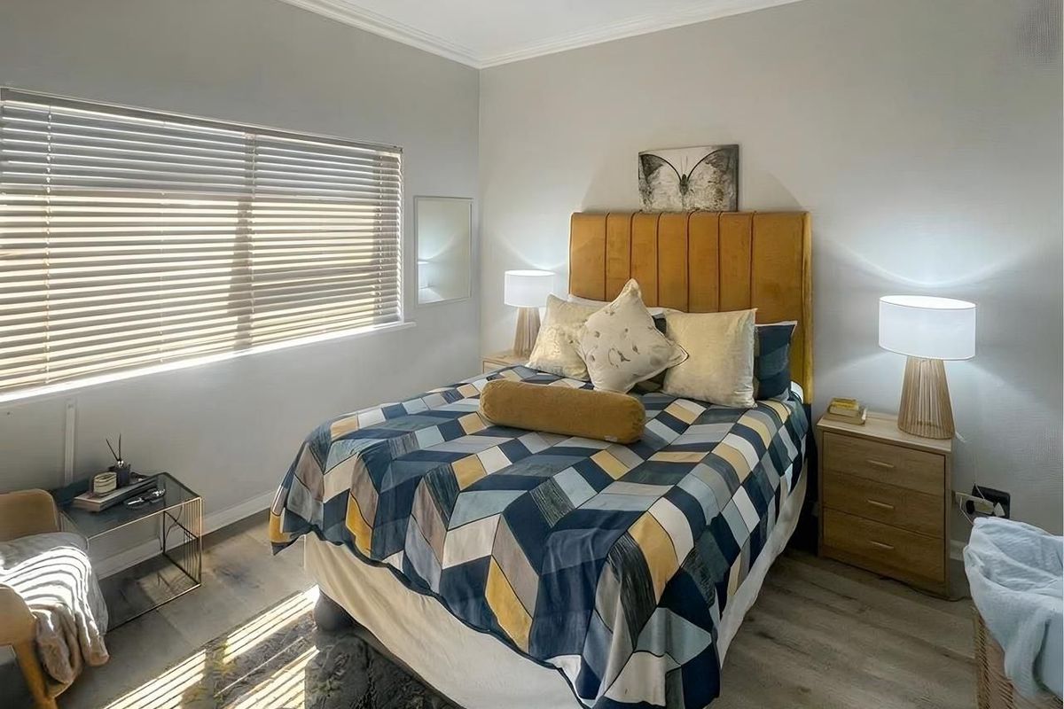 Apartment For Sale In Port Elizabeth - Photo 2