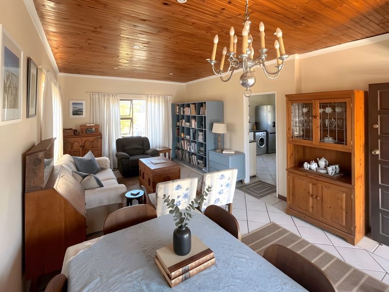 Townhouse For Sale In Port Elizabeth - Photo 7