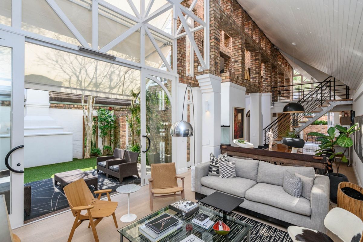 Townhouse For Sale In Port Elizabeth - Photo 2