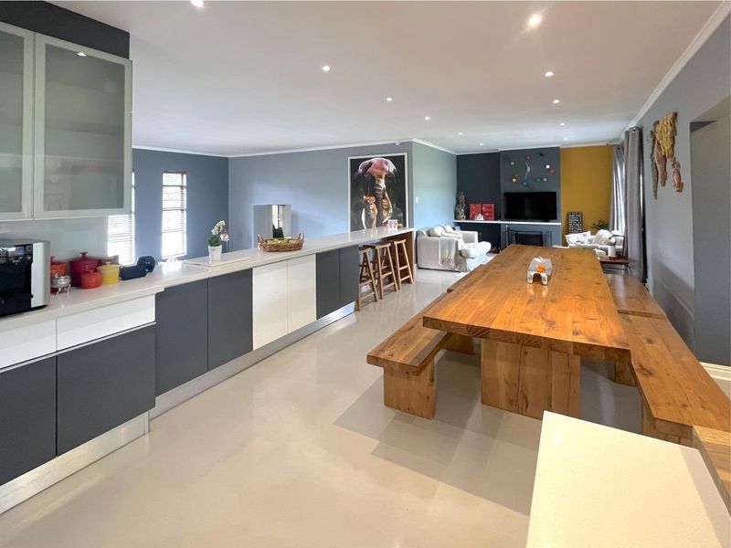 House For Sale In Port Elizabeth - Photo 6