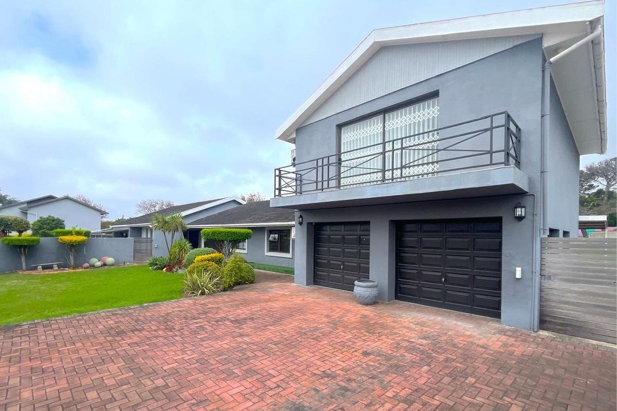 House For Sale In Port Elizabeth - Photo 4