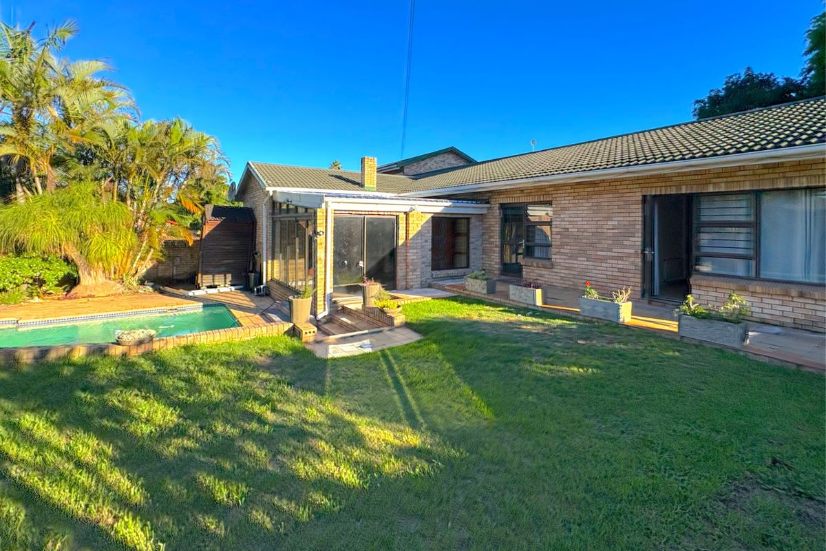 House Rental Monthly In Port Elizabeth - Photo 2