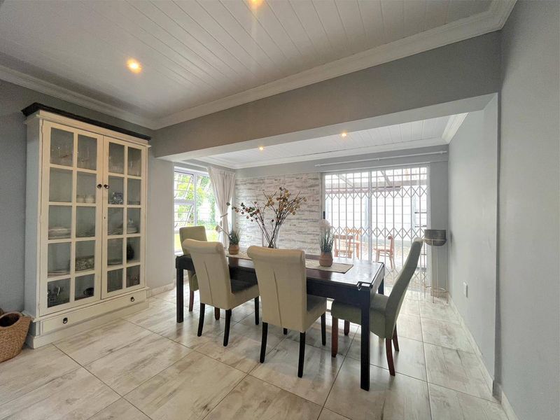 House For Sale In Port Elizabeth - Photo 7