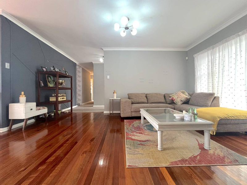 House For Sale In Port Elizabeth - Photo 6