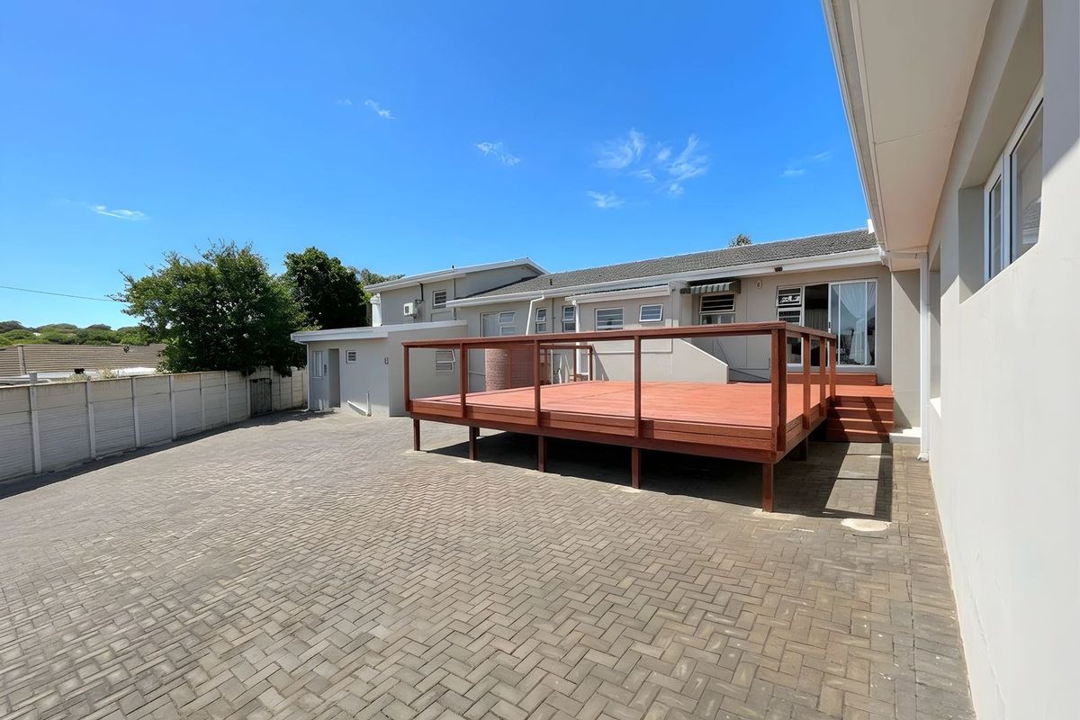 House For Sale In Port Elizabeth - Photo 5