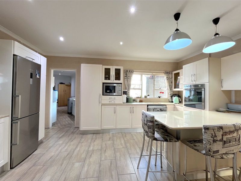 House For Sale In Port Elizabeth - Photo 8