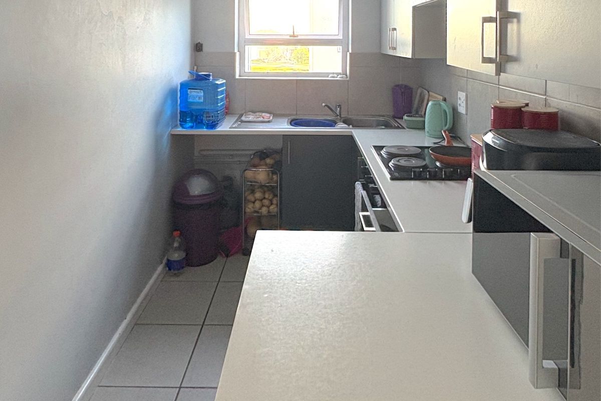 House For Sale In Port Elizabeth - Photo 4