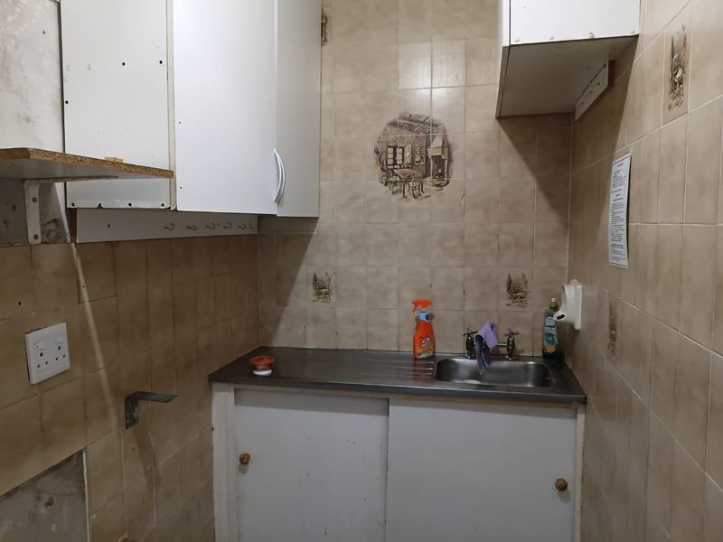 Apartment Rental Monthly In Port Elizabeth - Photo 10