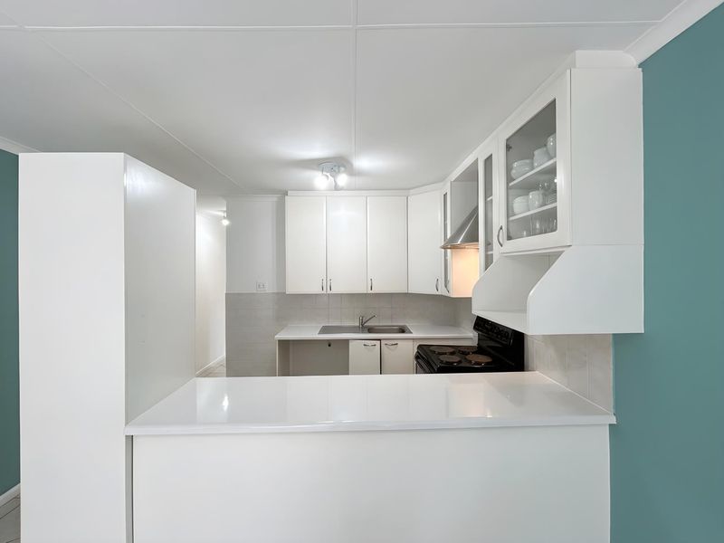 Townhouse Rental Monthly In Port Elizabeth - Photo 3