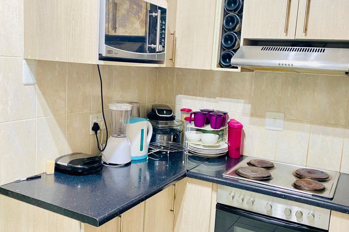 House For Sale In East London - Photo 4