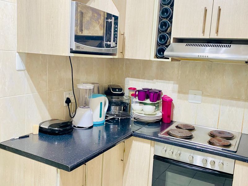 House For Sale In East London - Photo 4