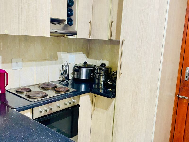 House For Sale In East London - Photo 3