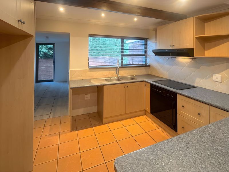 House Rental Monthly In Port Elizabeth - Photo 6