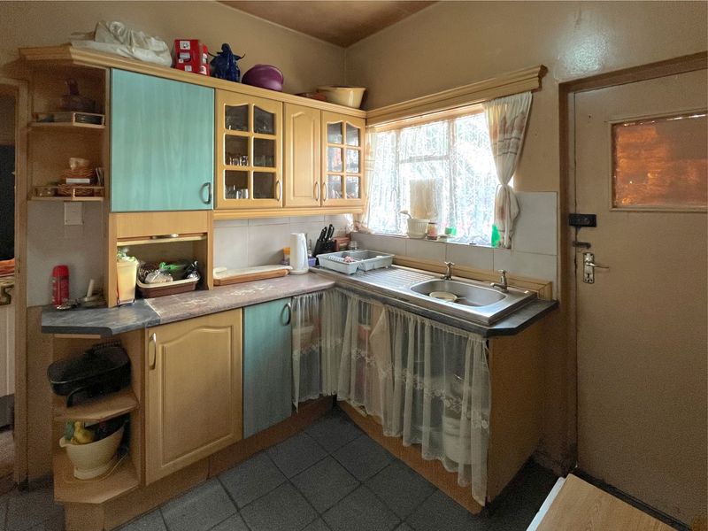 Apartment For Sale In Port Elizabeth - Photo 2