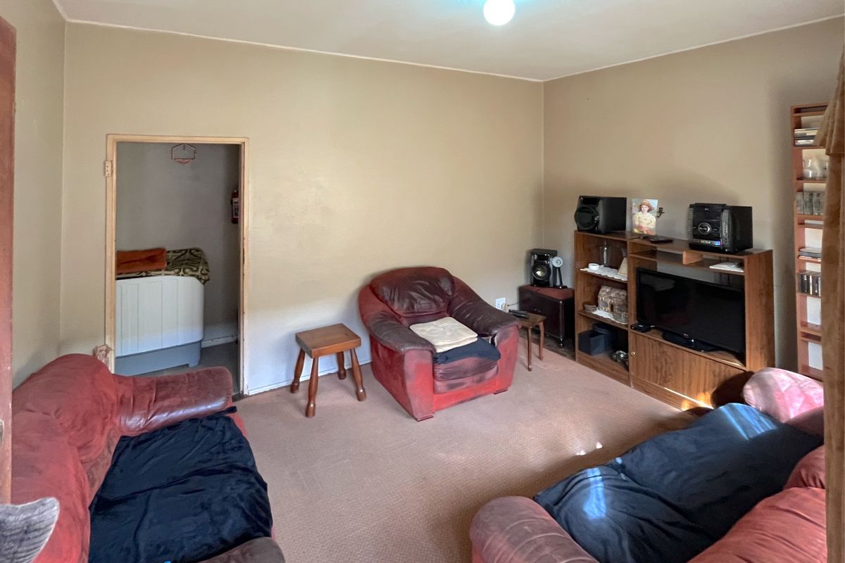 Apartment For Sale In Port Elizabeth - Photo 5