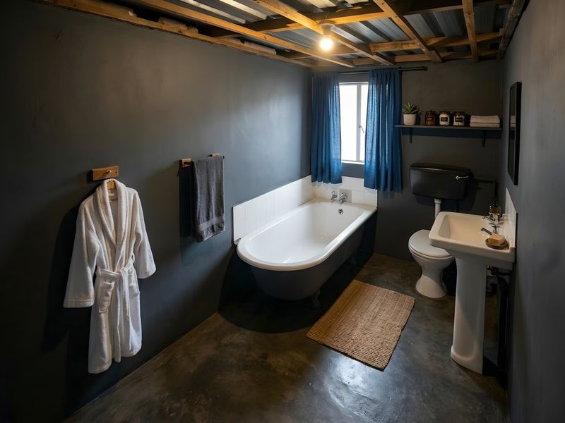 House Pending Sale In Port Elizabeth - Photo 9