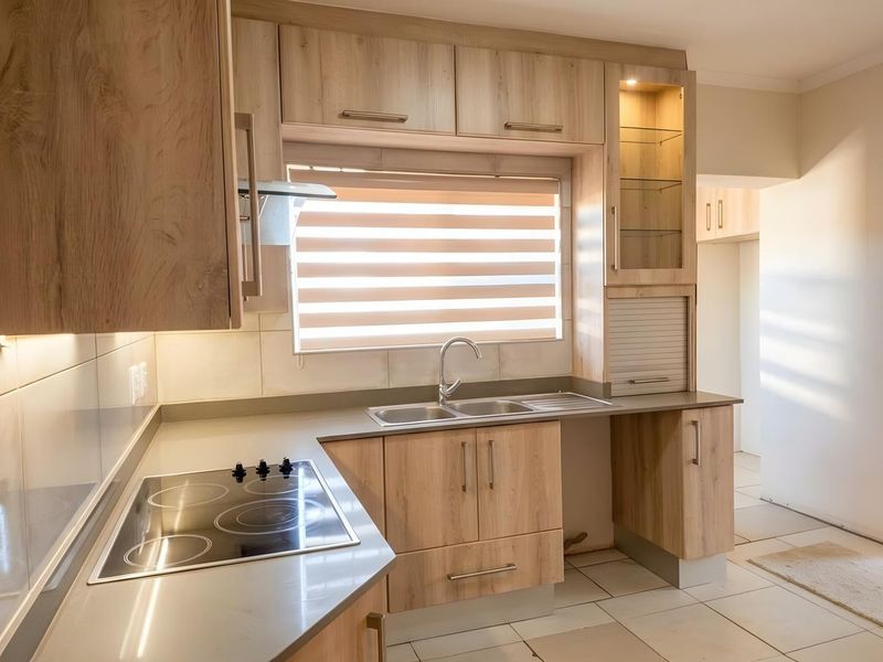 House Rental Monthly In Port Elizabeth - Photo 3