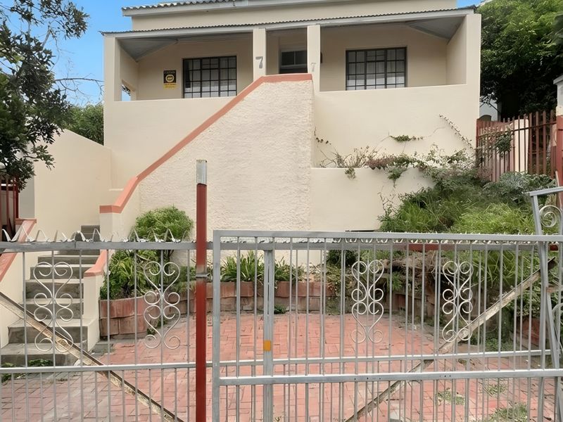 House For Sale In Port Elizabeth - Photo 1