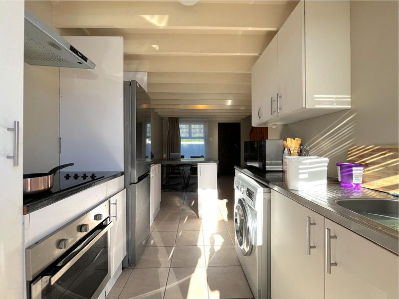 House For Sale In Port Elizabeth - Photo 5