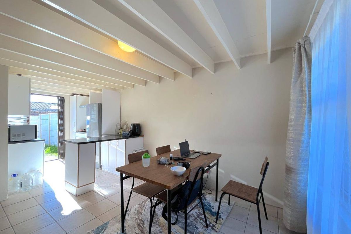 House For Sale In Port Elizabeth - Photo 3