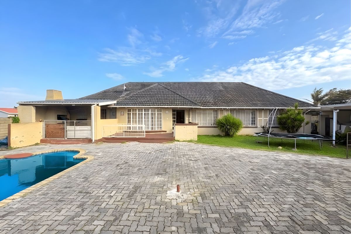 House Sold In Port Elizabeth - Photo 2