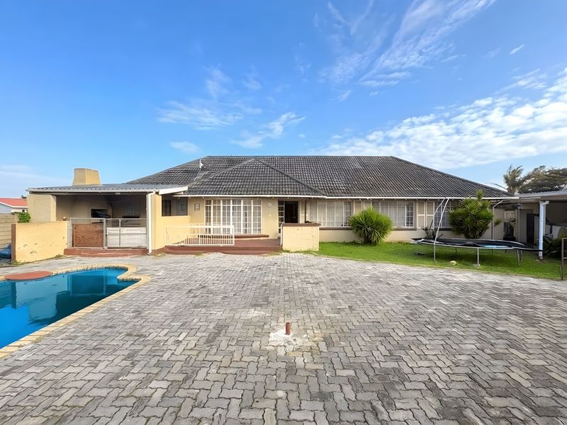 House Sold In Port Elizabeth - Photo 2