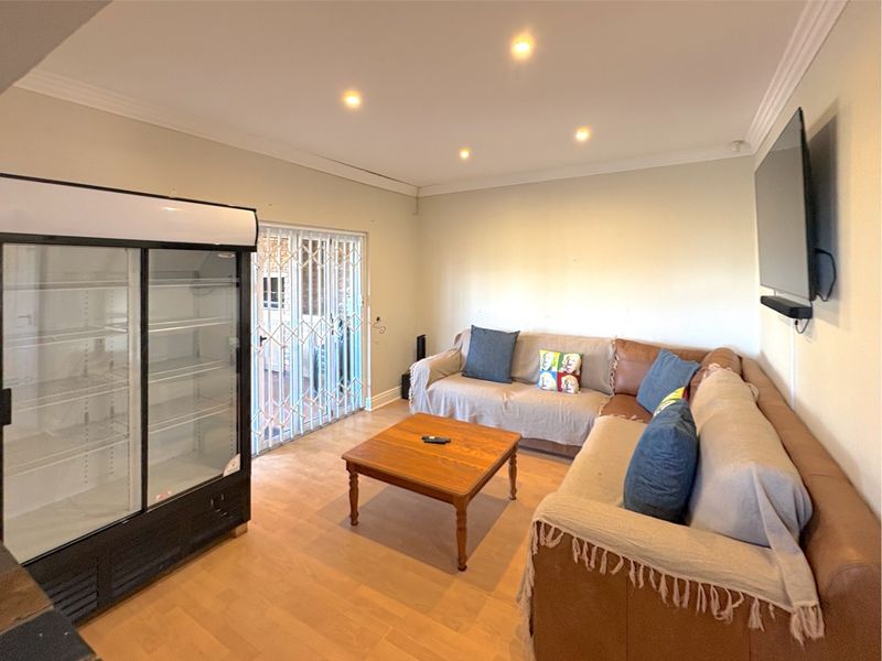 House For Sale In Port Elizabeth - Photo 8