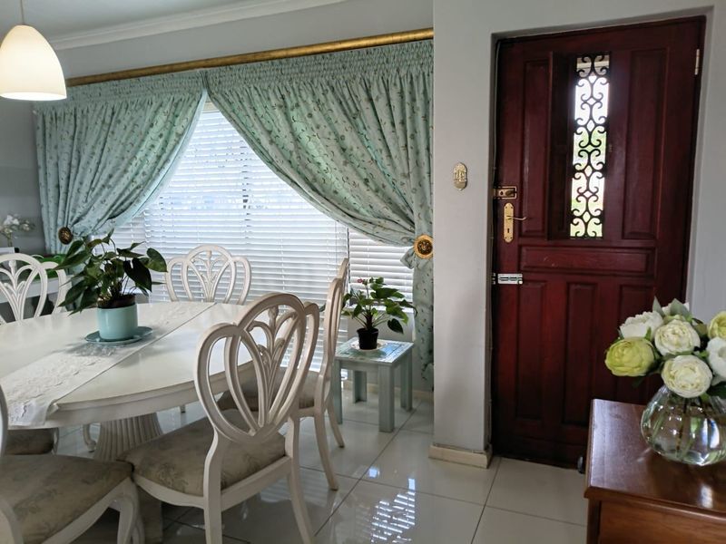 Townhouse For Sale In Port Elizabeth - Photo 8