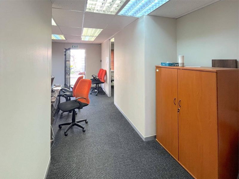 Commercial Rental Monthly In Port Elizabeth - Photo 6