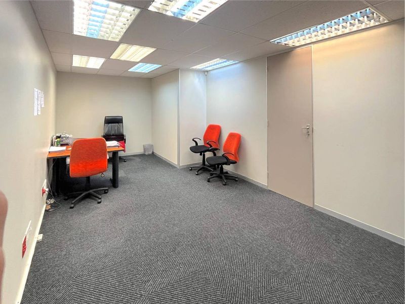 Commercial Rental Monthly In Port Elizabeth - Photo 4