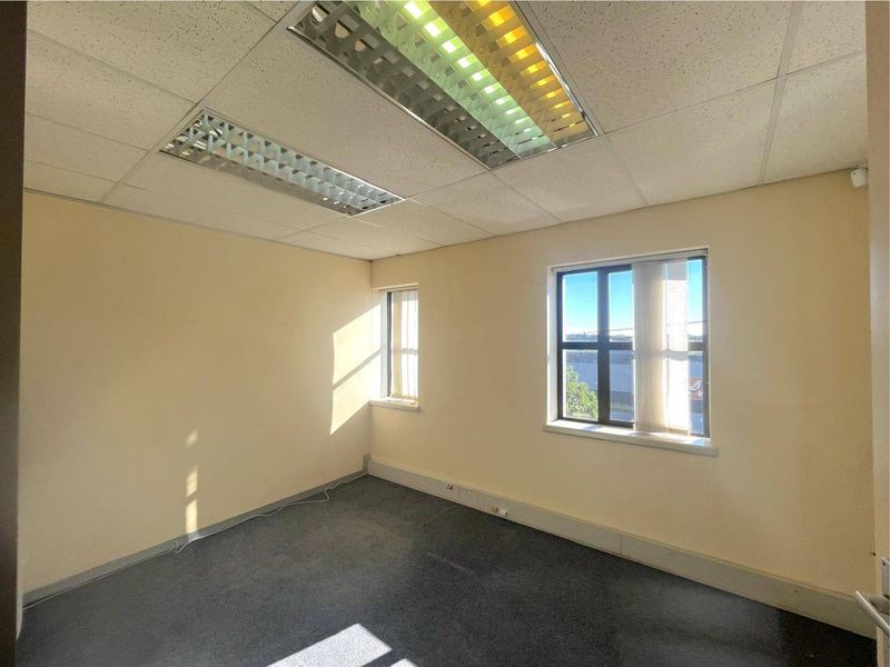 Commercial Rental Monthly In Port Elizabeth - Photo 9