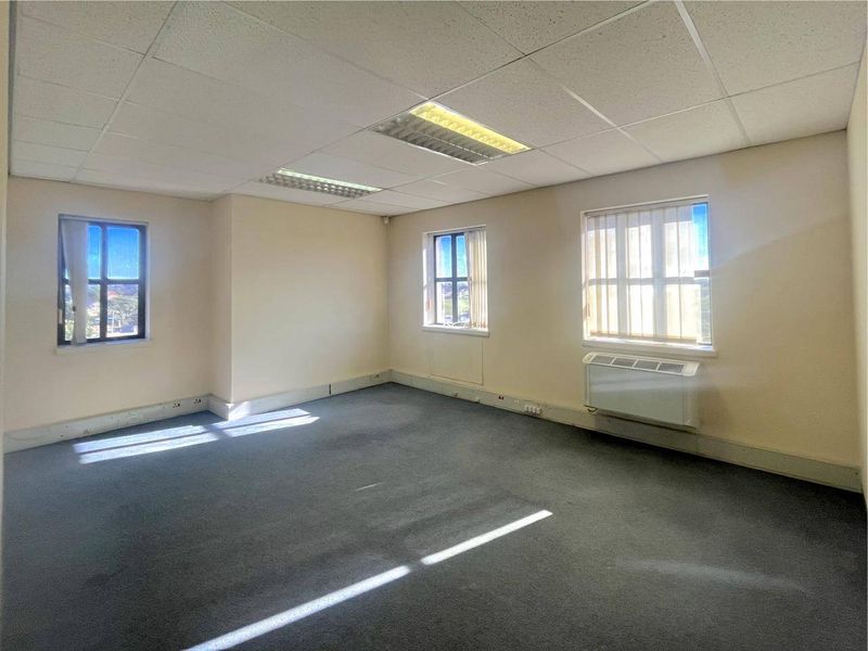 Commercial Rental Monthly In Port Elizabeth - Photo 7