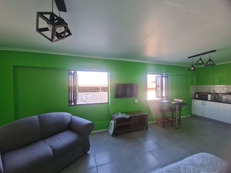 House Rental Monthly In Port Elizabeth - Photo 10
