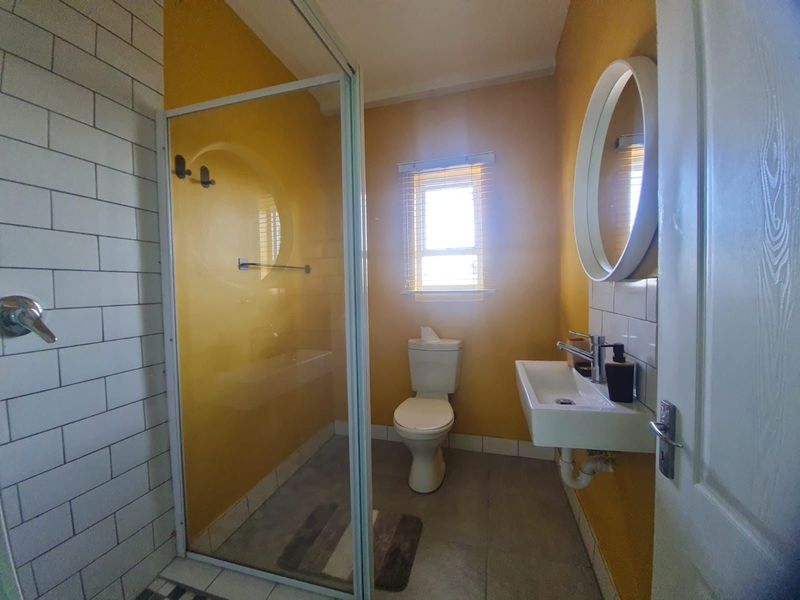 House Rental Monthly In Port Elizabeth - Photo 7