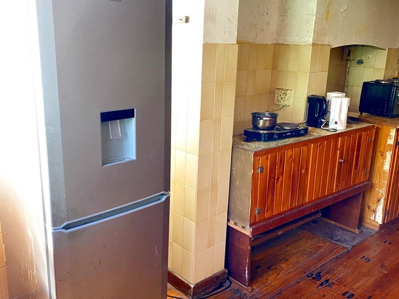 House For Sale In East London - Photo 7