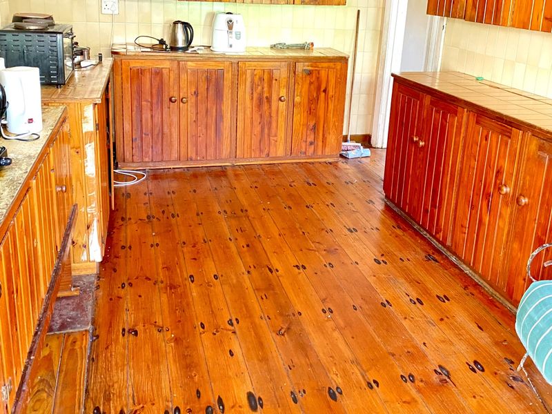House For Sale In East London - Photo 6