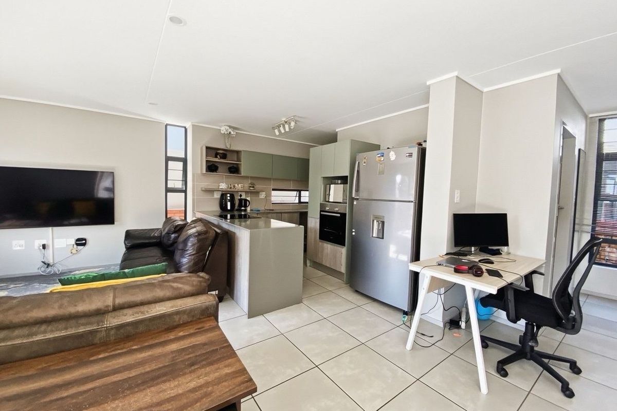 House For Sale In Centurion - Photo 3