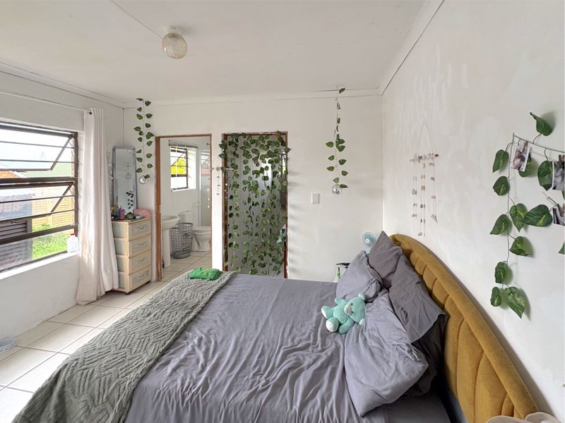 House For Sale In Jeffreys Bay - Photo 4