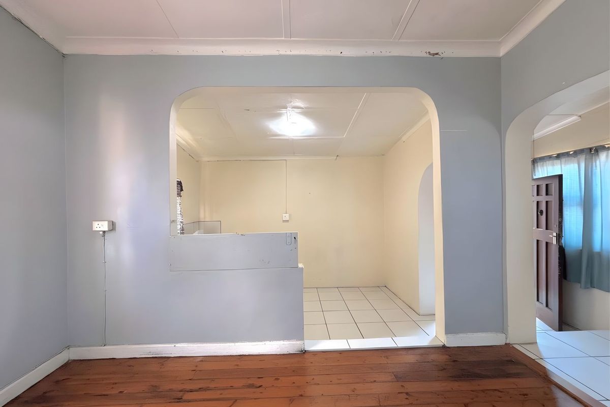 Apartment For Sale In Port Elizabeth - Photo 5