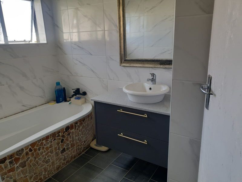 House Rental Monthly In Kempton Park - Photo 9