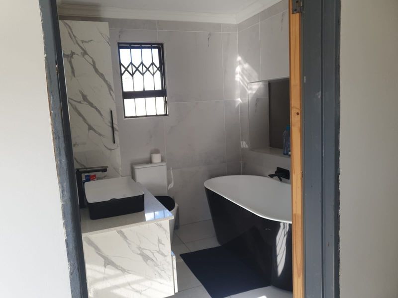 House Rental Monthly In Kempton Park - Photo 7