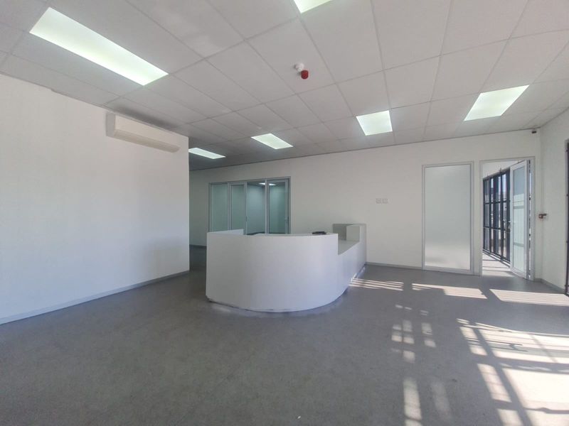 Commercial Rental Monthly In Port Elizabeth - Photo 4