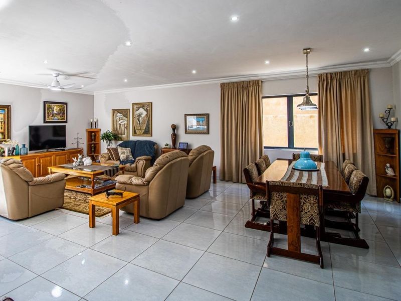House For Sale In Pretoria - Photo 9