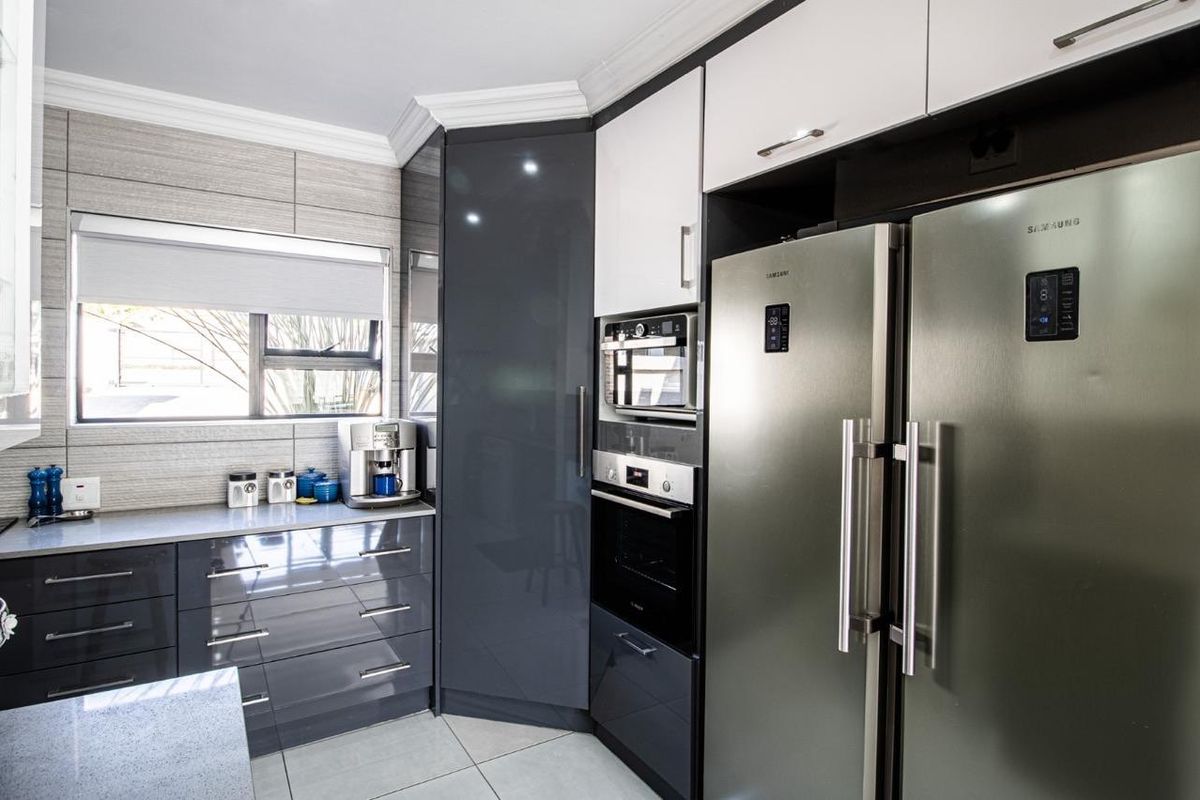 House For Sale In Pretoria - Photo 4