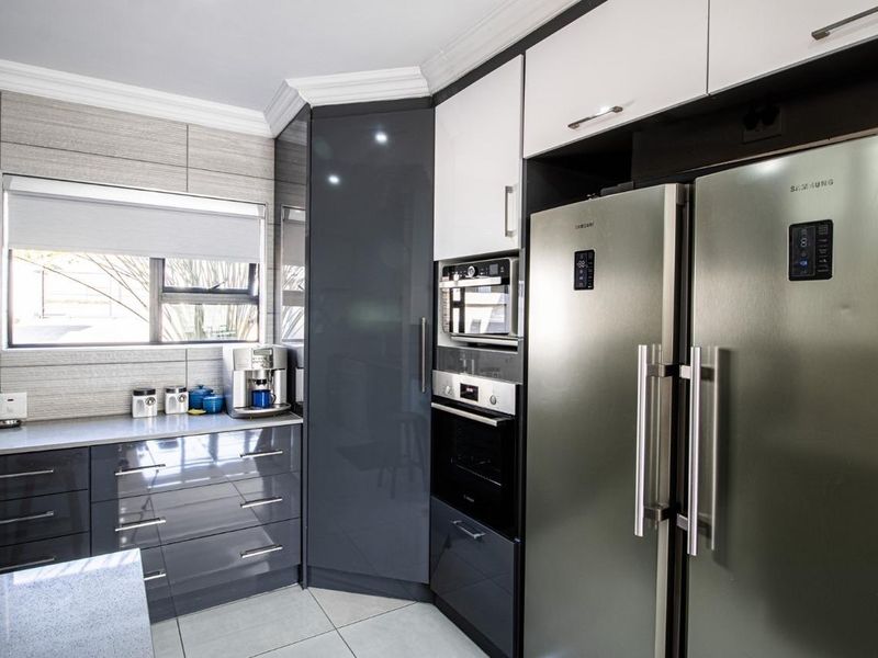 House For Sale In Pretoria - Photo 4