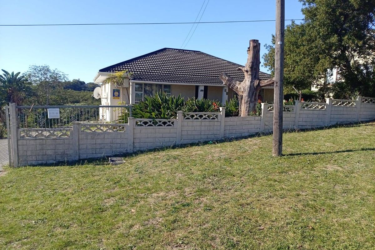 House For Sale In East London - Photo 2