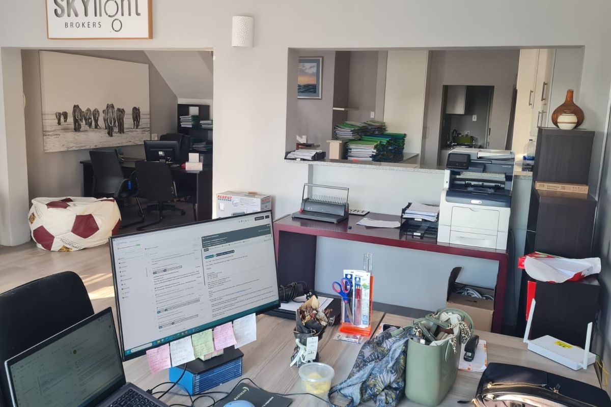 Commercial Rental Monthly In Port Elizabeth - Photo 4