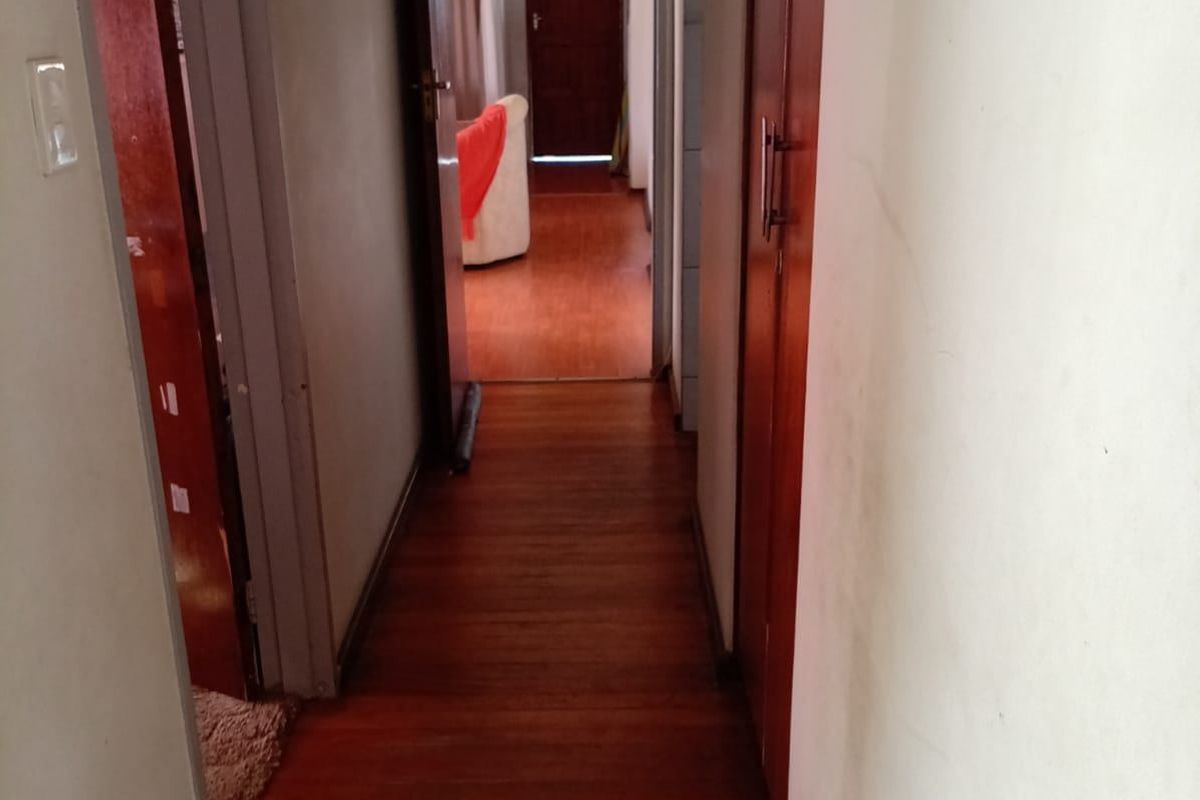 House For Sale In East London - Photo 5
